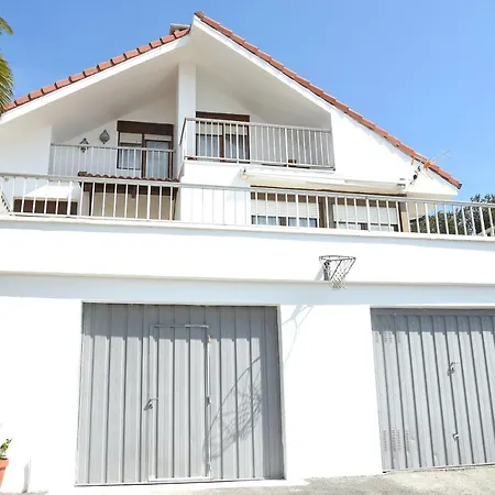 Impresionante Casa En A 5 Min De La Playa Con Vistas